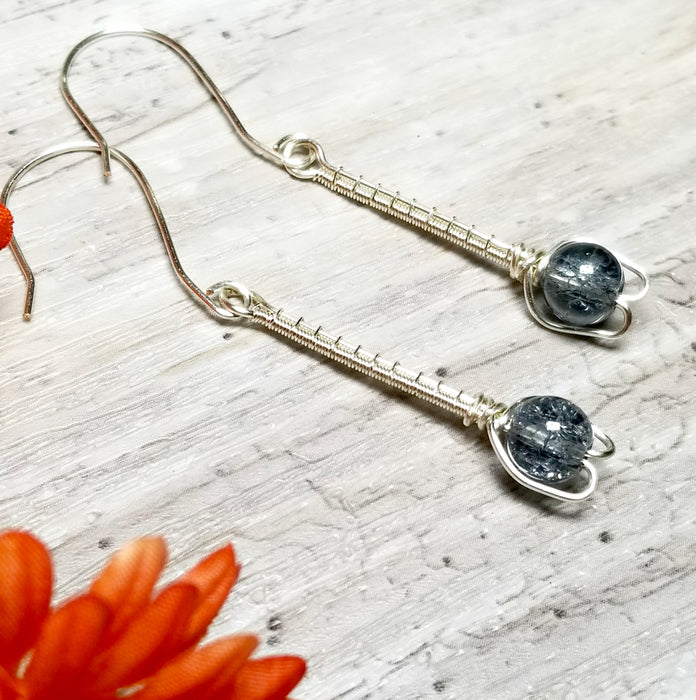 Silver Wire Wrapped Flower Earrings, Minimalist Inspired Earrings - Arkayscreations