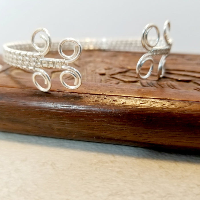 Wire Bangle, Wire Wrap Bracelet, Boho Jewelry - Arkayscreations